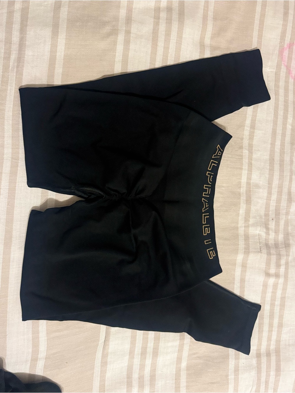 Alphalete Black seamless scrunch Leggings (2)